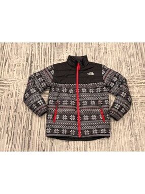 The North Face boys youth medium 10/12 black/white/red REVERSIBLE puffer Winter